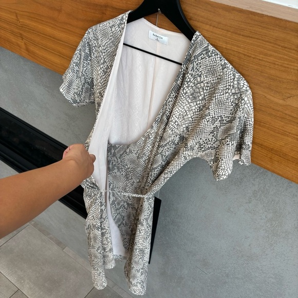 Aritzia Babaton Snake print wrap dress, Size XS - Picture 8 of 13
